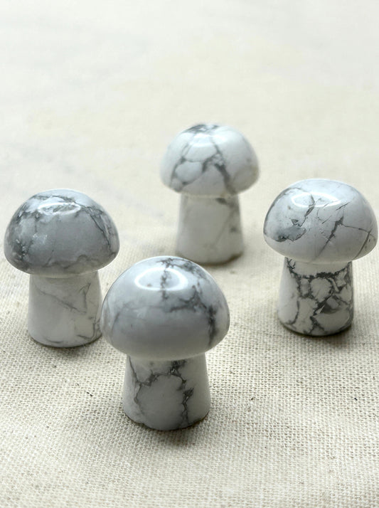 Howlite Mini Mushroom