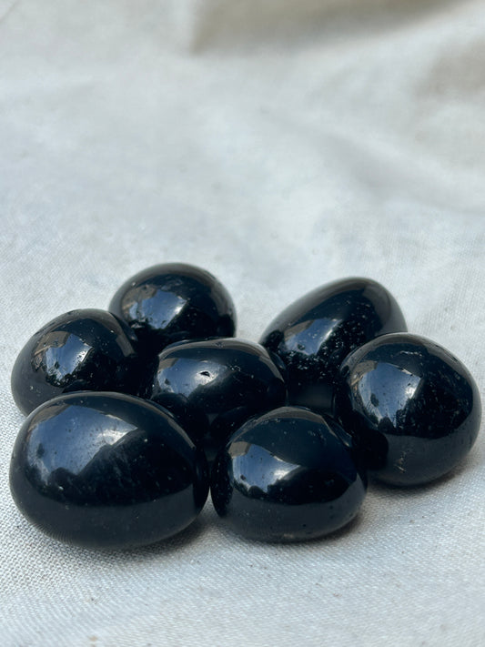 Black Tourmaline Round Tumble