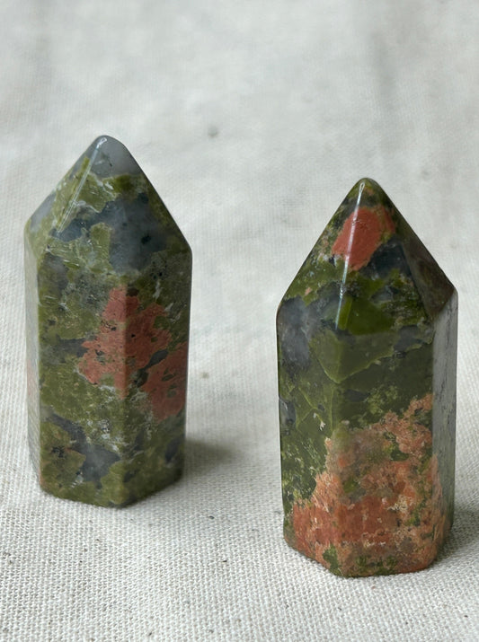 Small Unakite Point