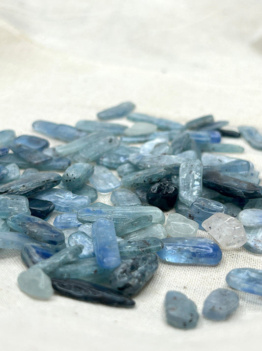 Kyanite High Grade Chip Tumble