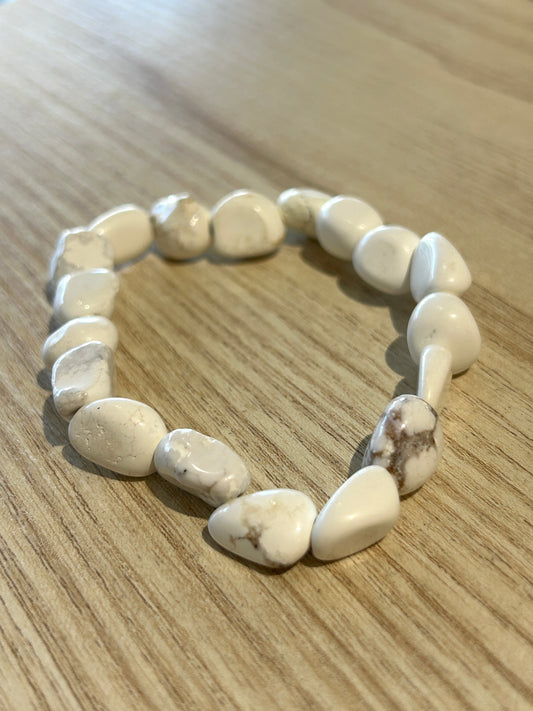 Howlite Tumbled Bracelet