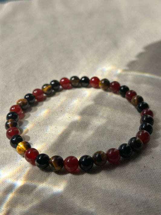 Tigers Eye & Onyx Bracelet 6mm