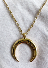 Load image into Gallery viewer, Gold Crescent Moon Necklace
