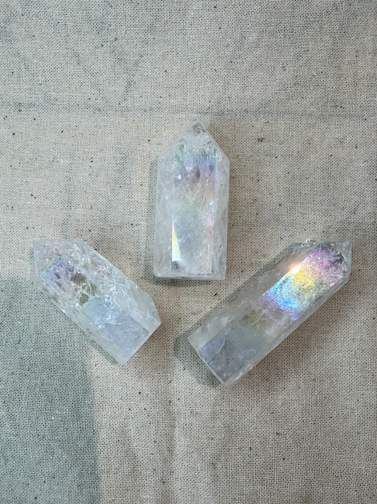 Angel Aura Lightning Quartz Point