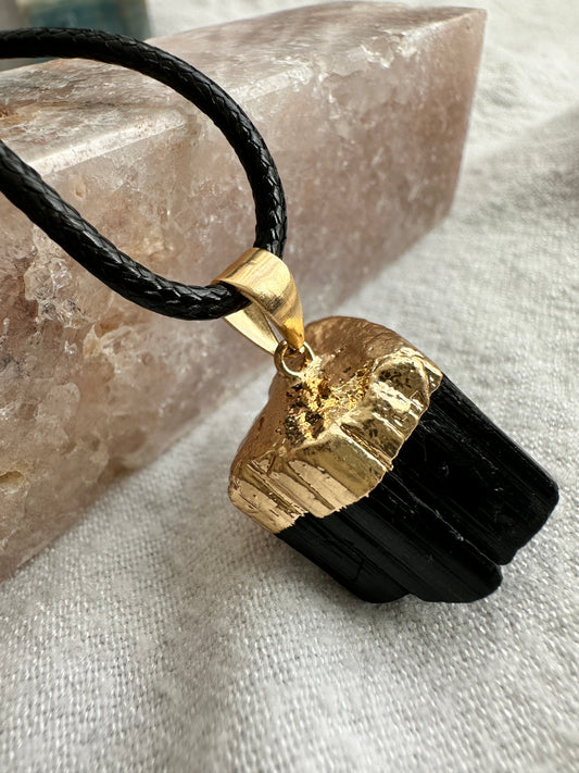 Black Tourmaline Gold Necklace with Clasp