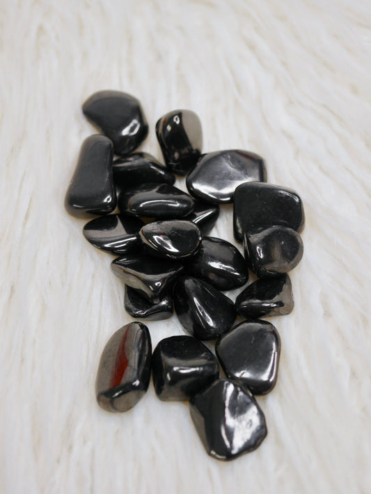 Shungite tumbled stones