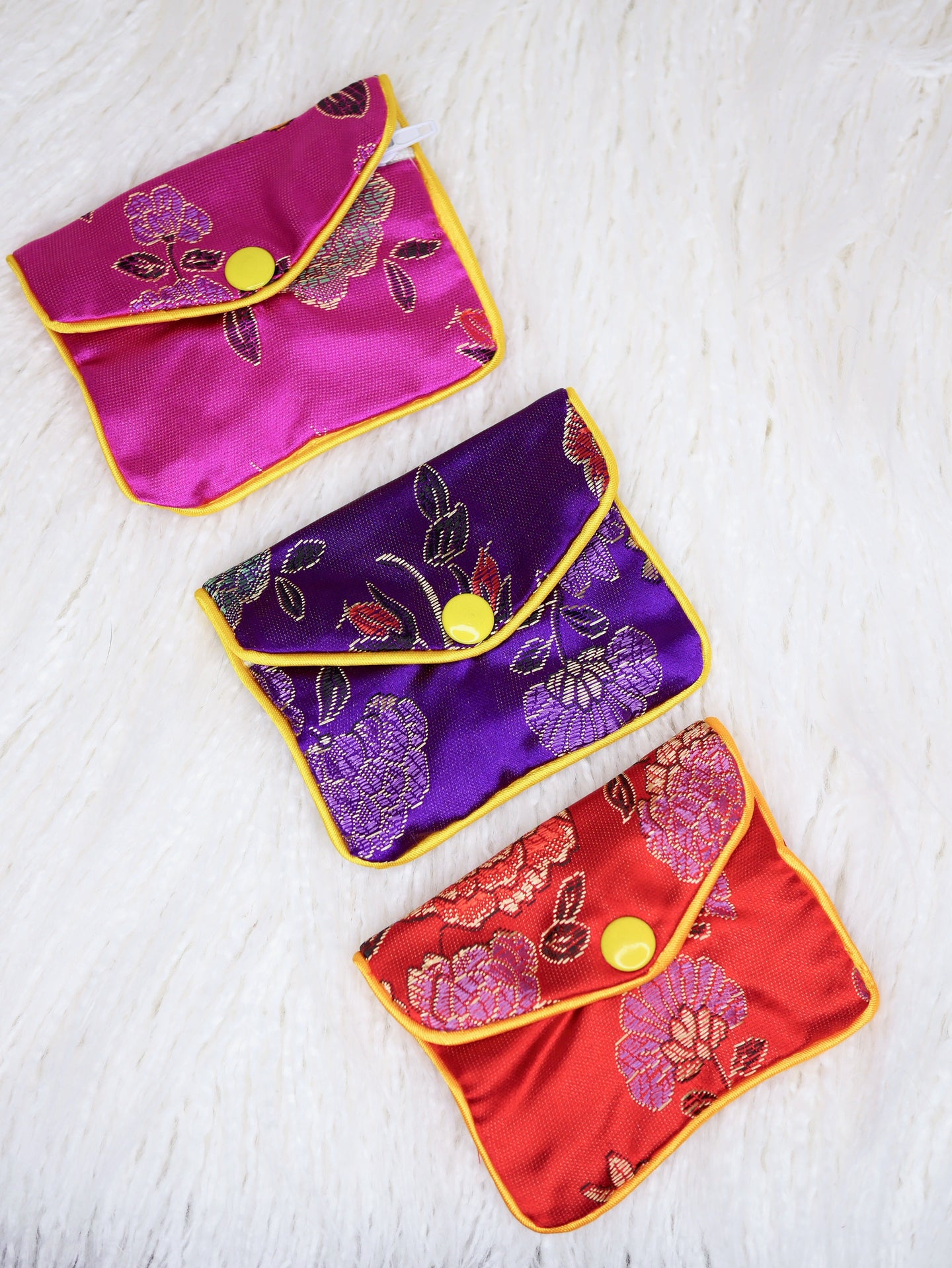 Chinese silk pouch