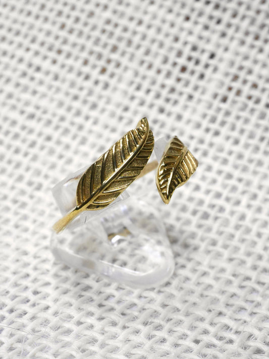 Adjustable Feather/Leaf Brass Ring