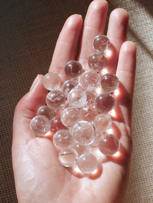 Mini Quartz spheres