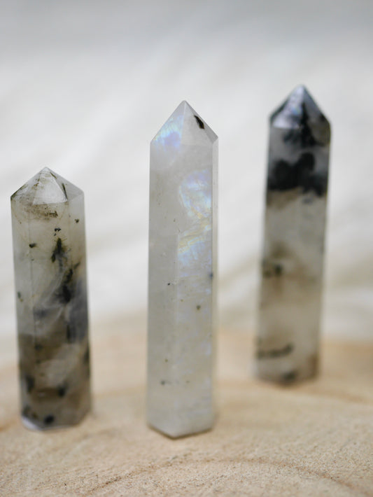 Moonstone Mini Point