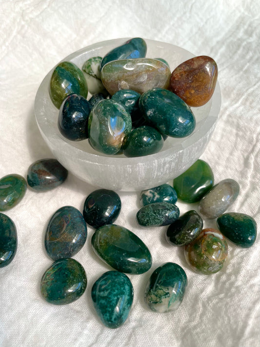 Moss Agate tumbled stone