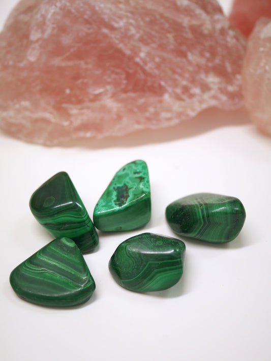 Malachite tumbled stone